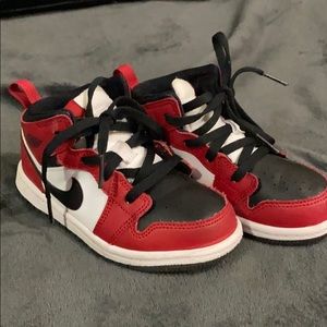 Toddler Chicago Black toe 1s